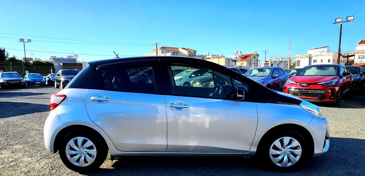 Vitz 1.3L
