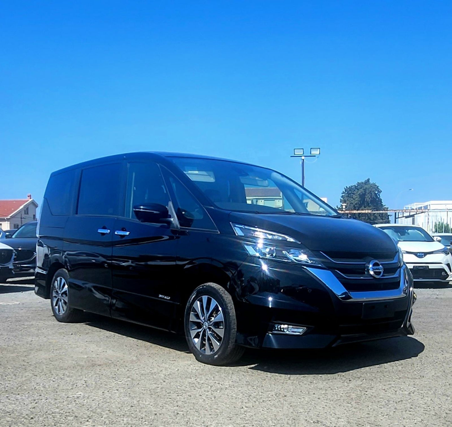 Nissan Serena Hybrid π HIGHWAY STARπ 7 SEATS