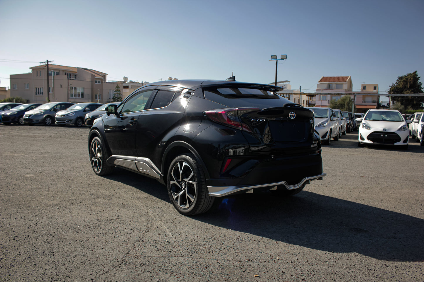 C-HR Hybrid 1.8L