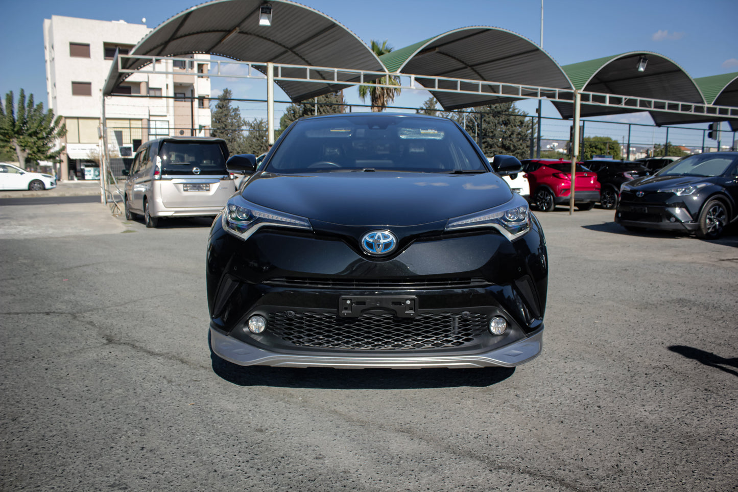 C-HR Hybrid 1.8L