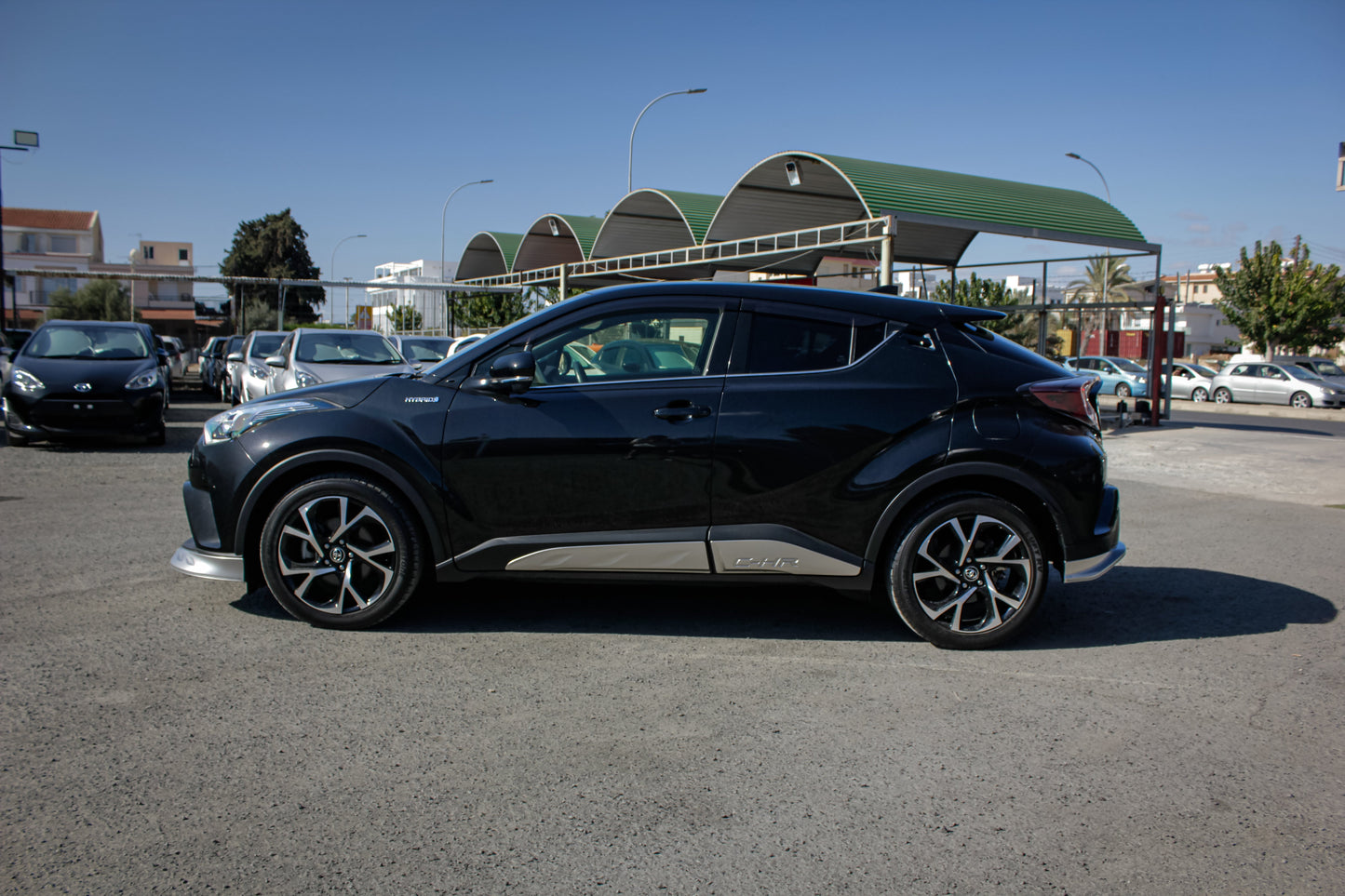 C-HR Hybrid 1.8L