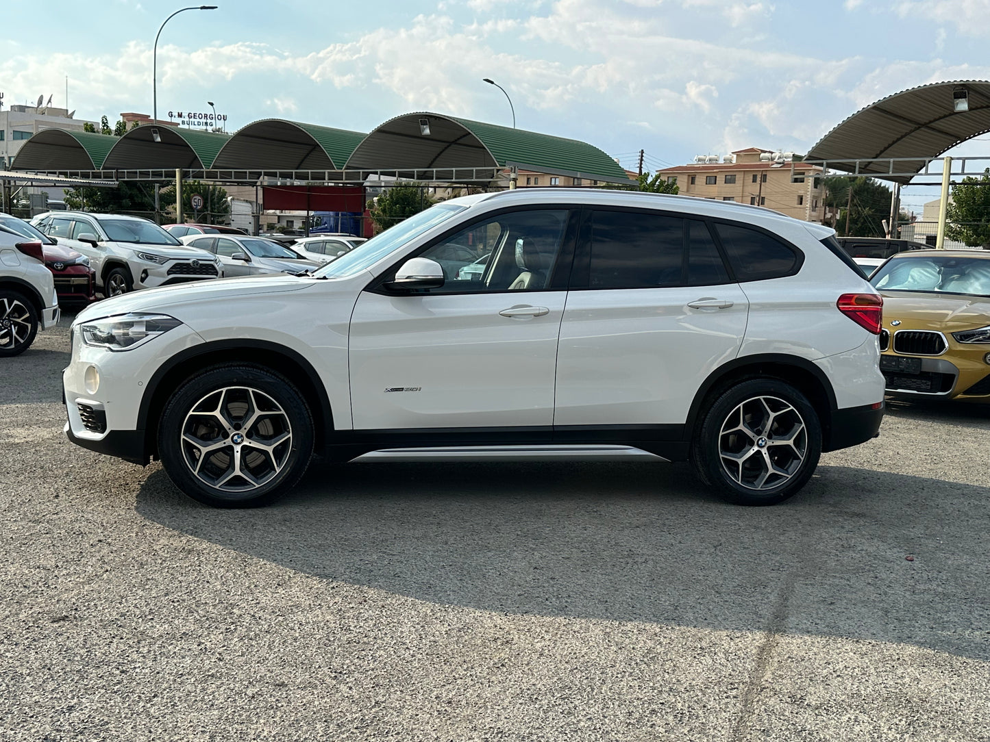 BMW X1 X-DRIVE 2.0i