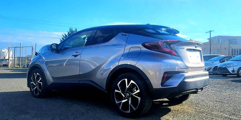 C-HR Hybrid 1.8L