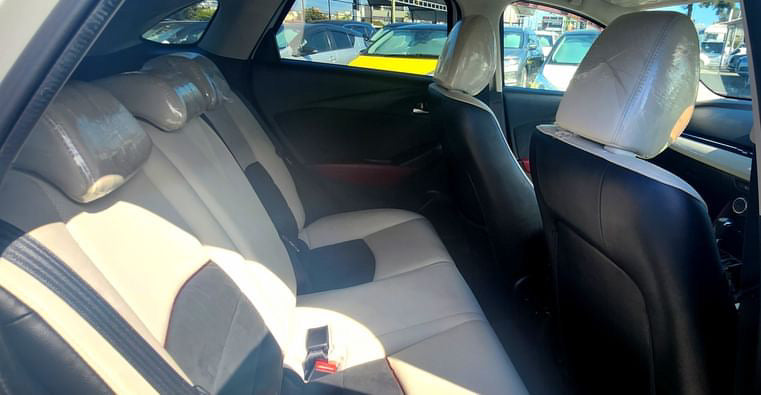Cx-3 1.5L (White Interior)