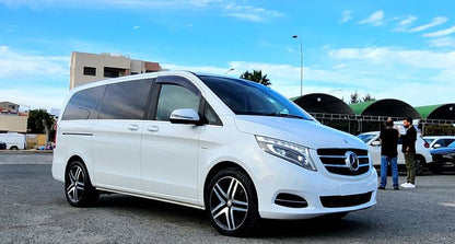 Mercedes Benz V-Class LONG Avantgarde 7 Seats  2,2L