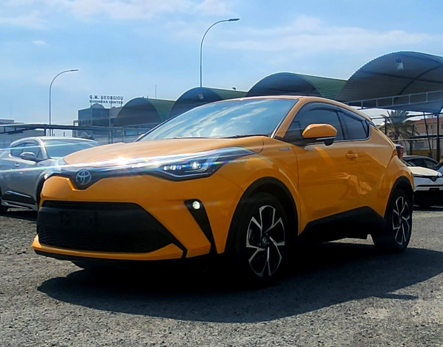 C-HR Hybrid 1.8L