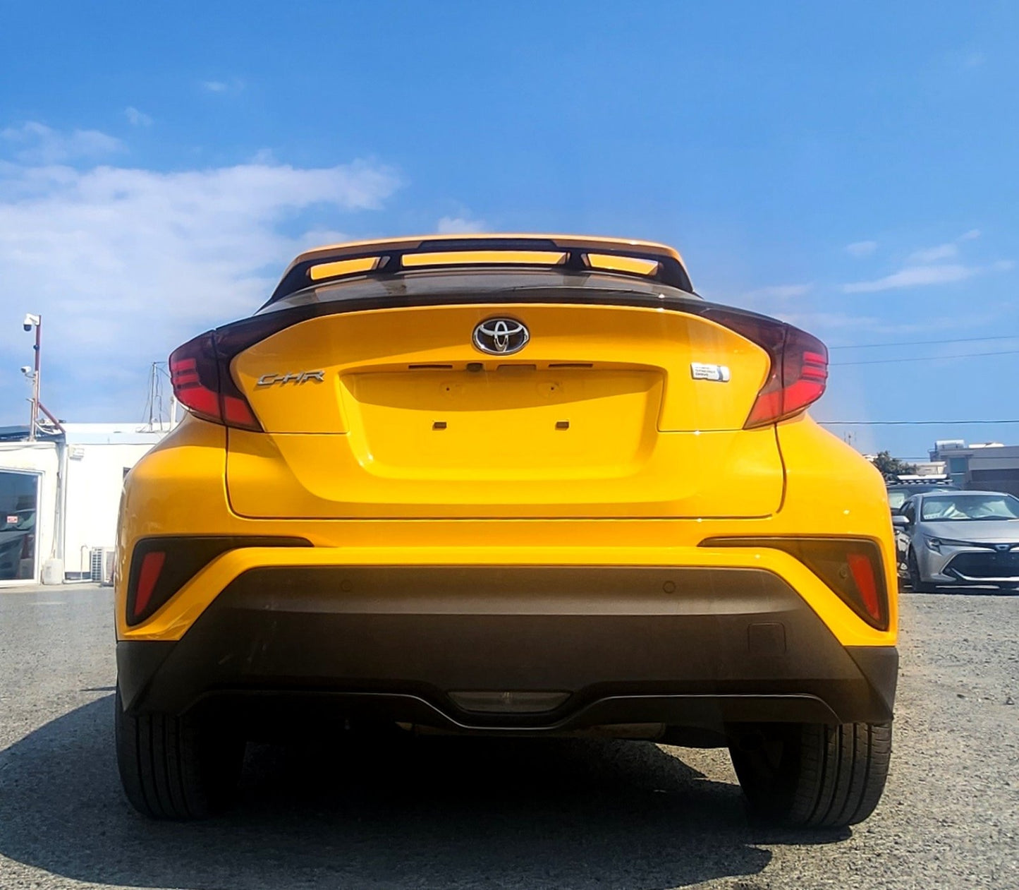 C-HR Hybrid 1.8L