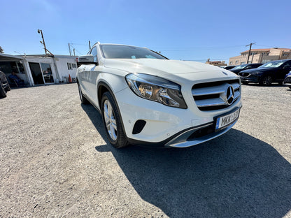 Mercedes Benz GLA 180