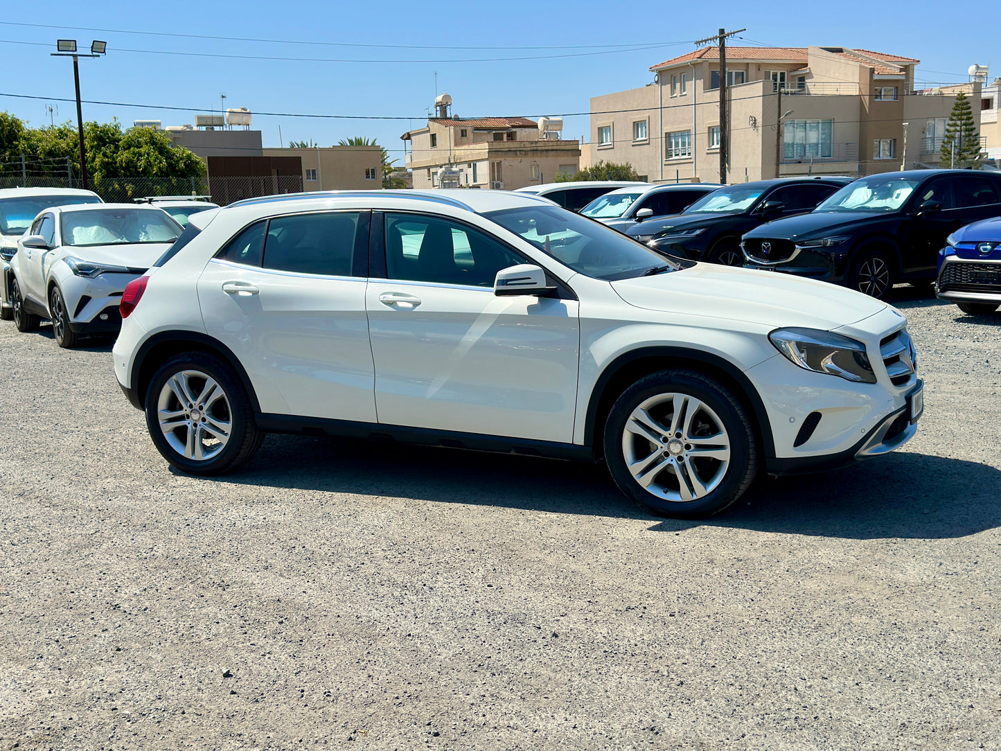 Mercedes Benz GLA 180