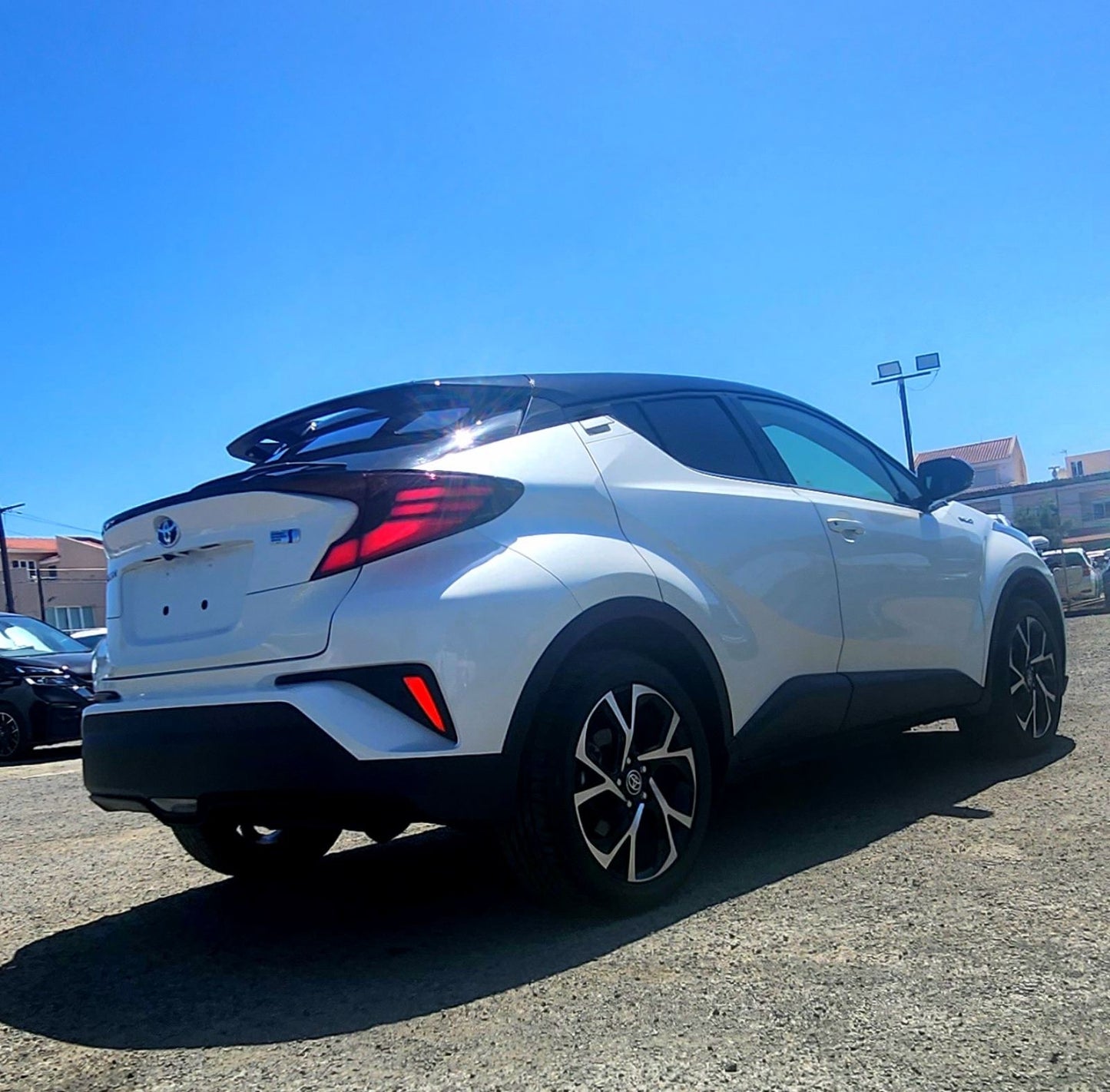 C-HR Hybrid 1.8L