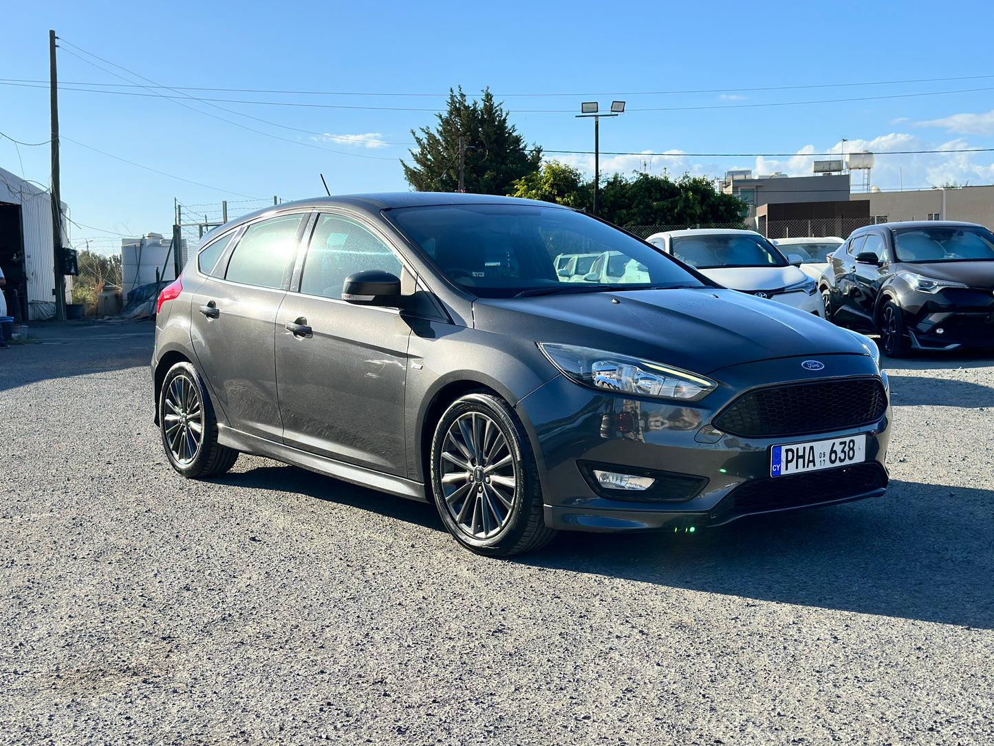 FORD FOCUS