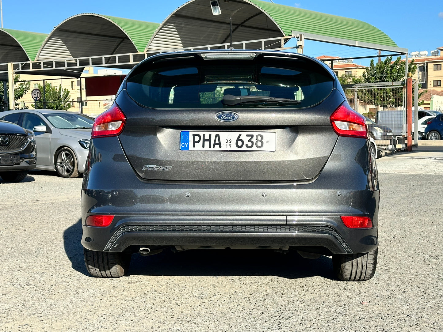 FORD FOCUS
