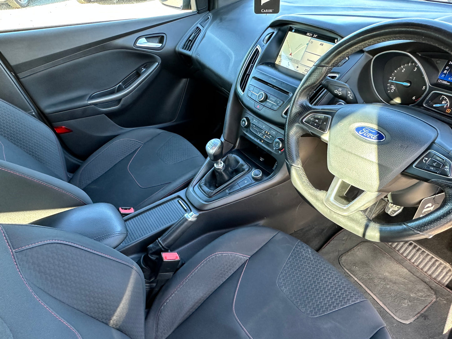 FORD FOCUS
