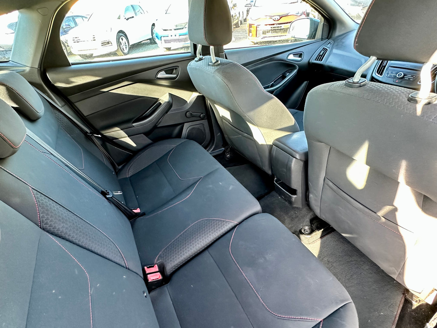 FORD FOCUS