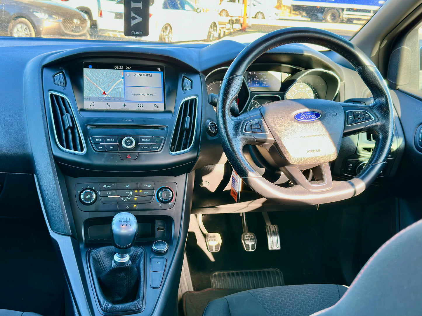 FORD FOCUS