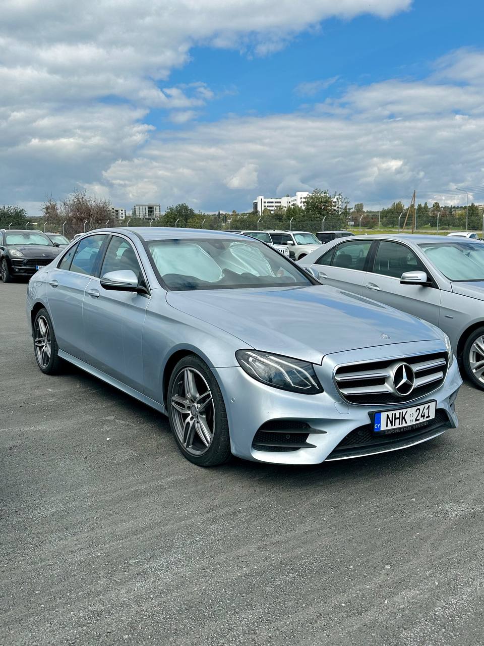MERCEDES E220D
