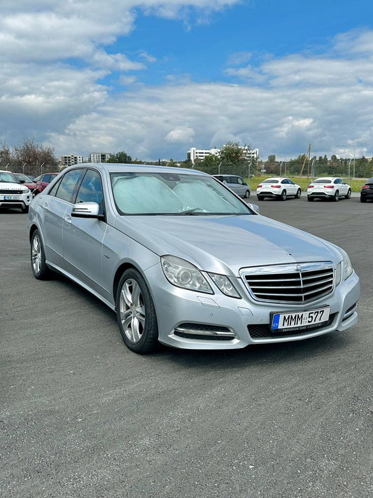 MERCEDES E250