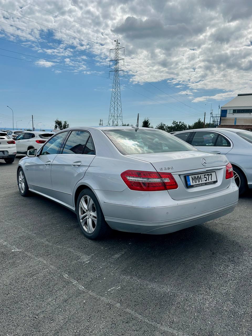 MERCEDES E250
