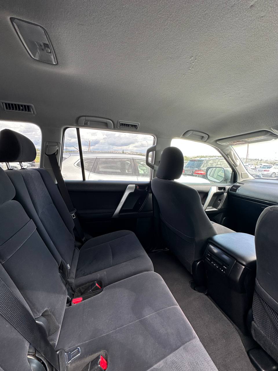 Land Cruiser PRADO 2.8L