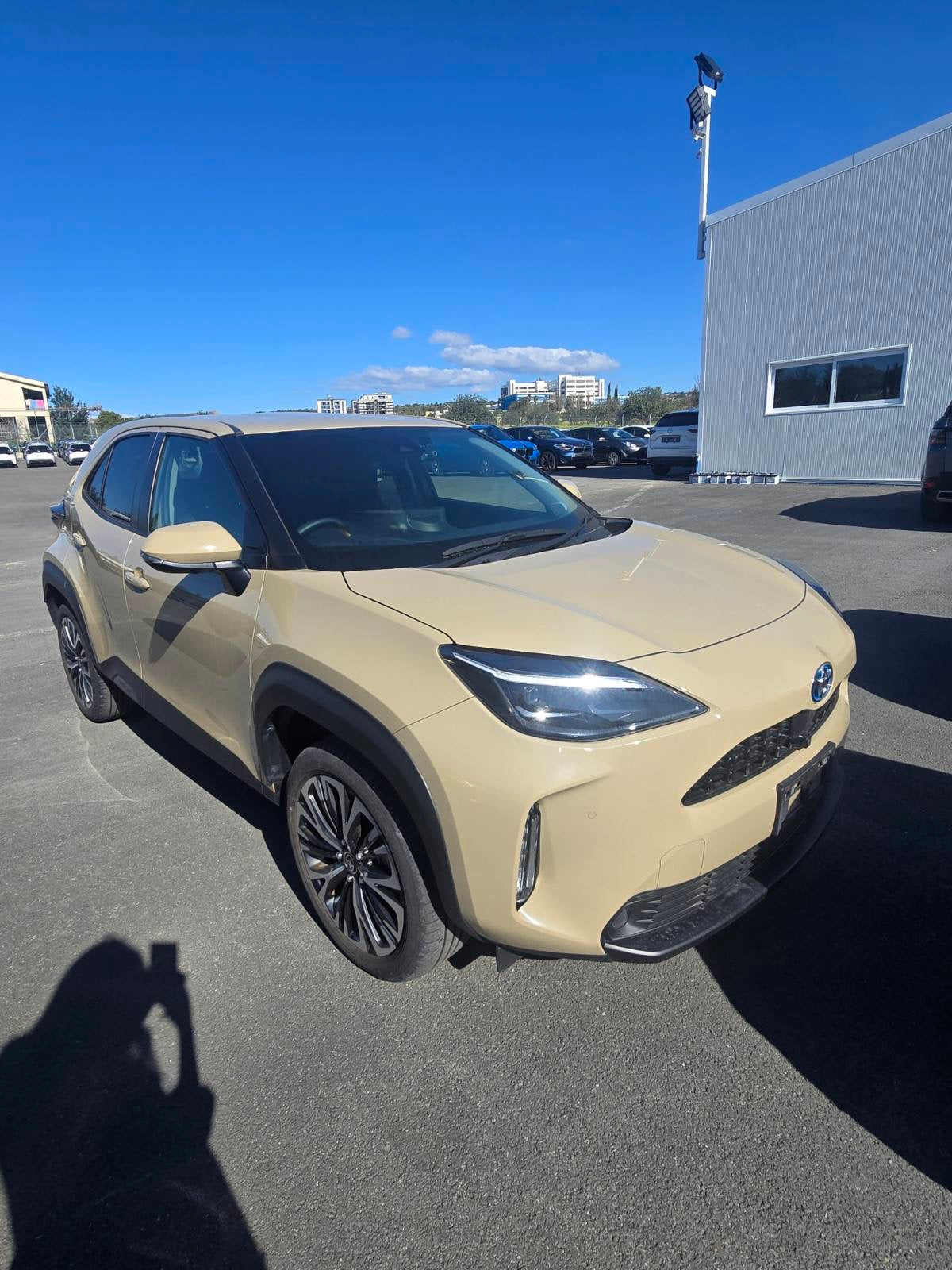 YARIS CROSS HYBRID 2023