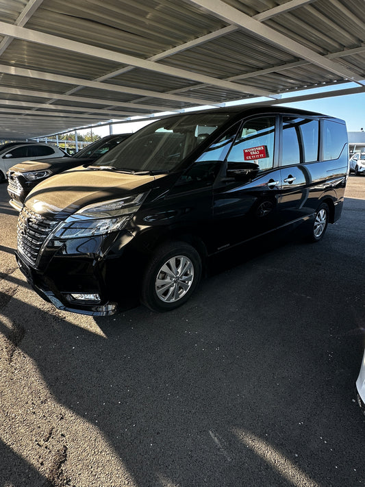 SERENA HYBRID HIGHWAY STAR 2022