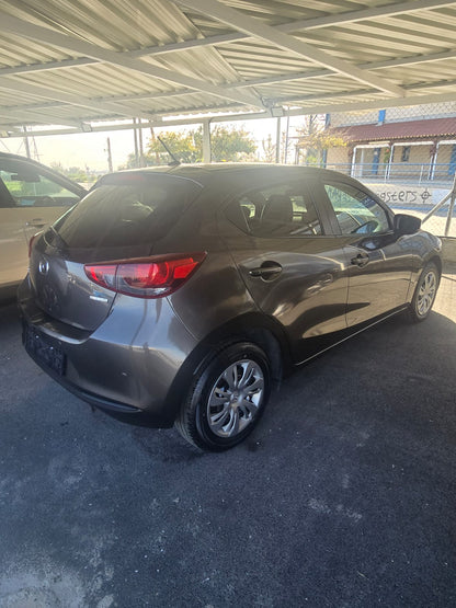 MAZDA 2 2022