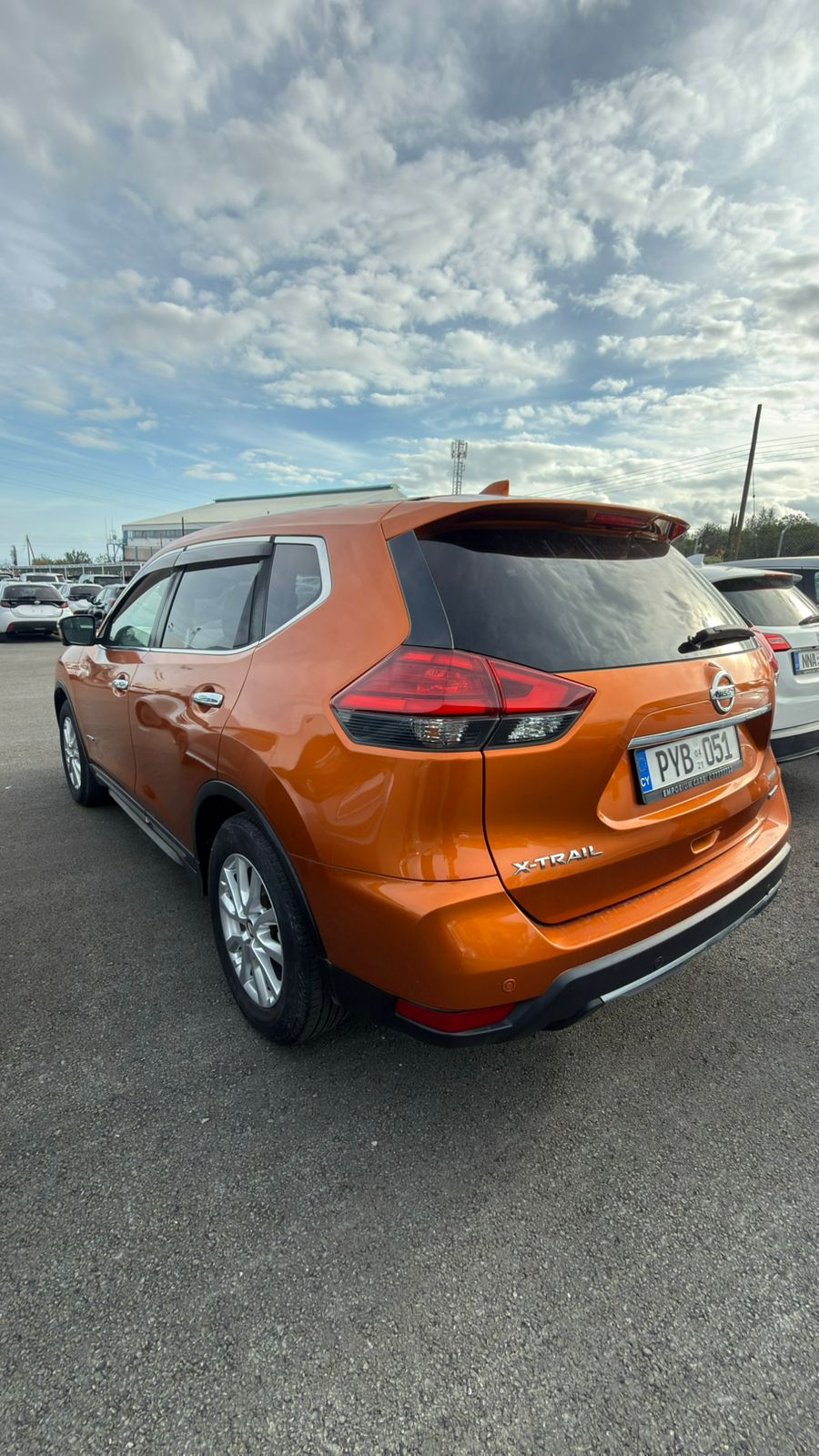 X-TRAIL HYBRID 2021