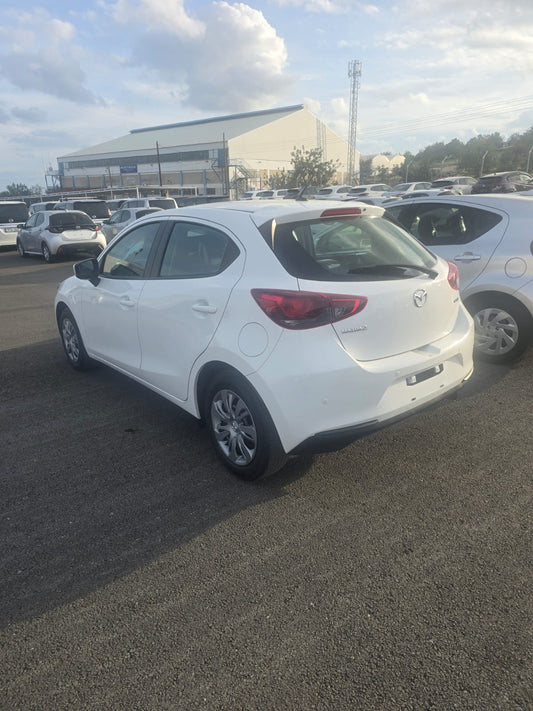MAZDA 2 2021