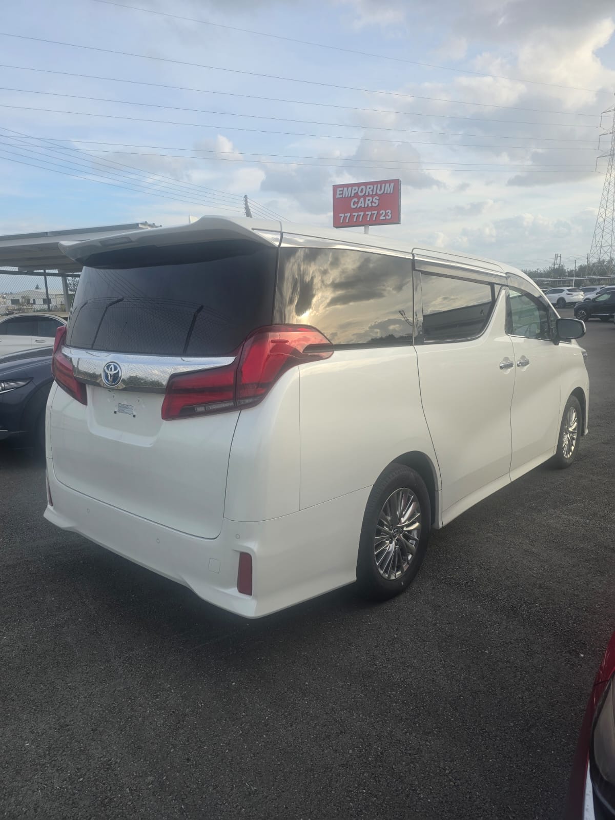 ALPHARD HYBRID 2021