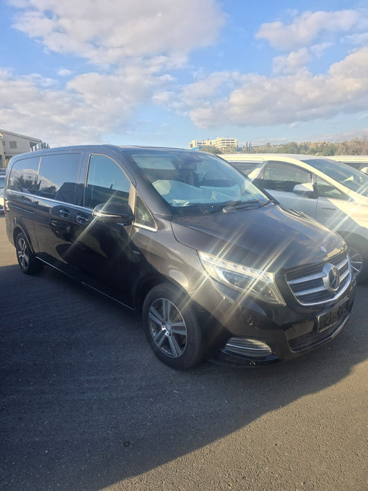 V-CLASS AVANT-GARDE AMG 2021