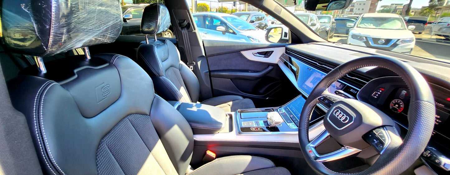 AUDI Q8 S-LINE QUATTRO 3.0L