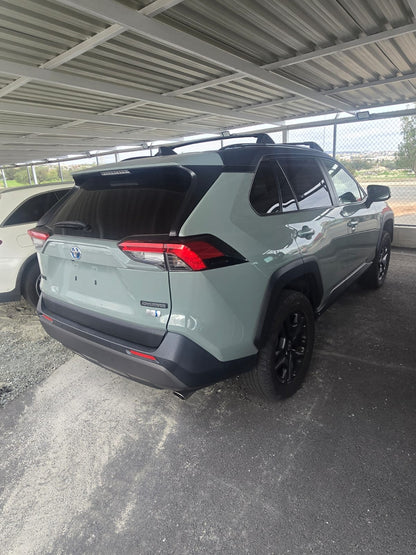 RAV 4 HYBRID ADVENTURE 2025