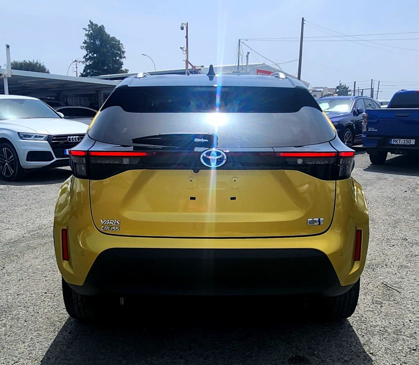 YARIS CROSS HYBRID 1.5L