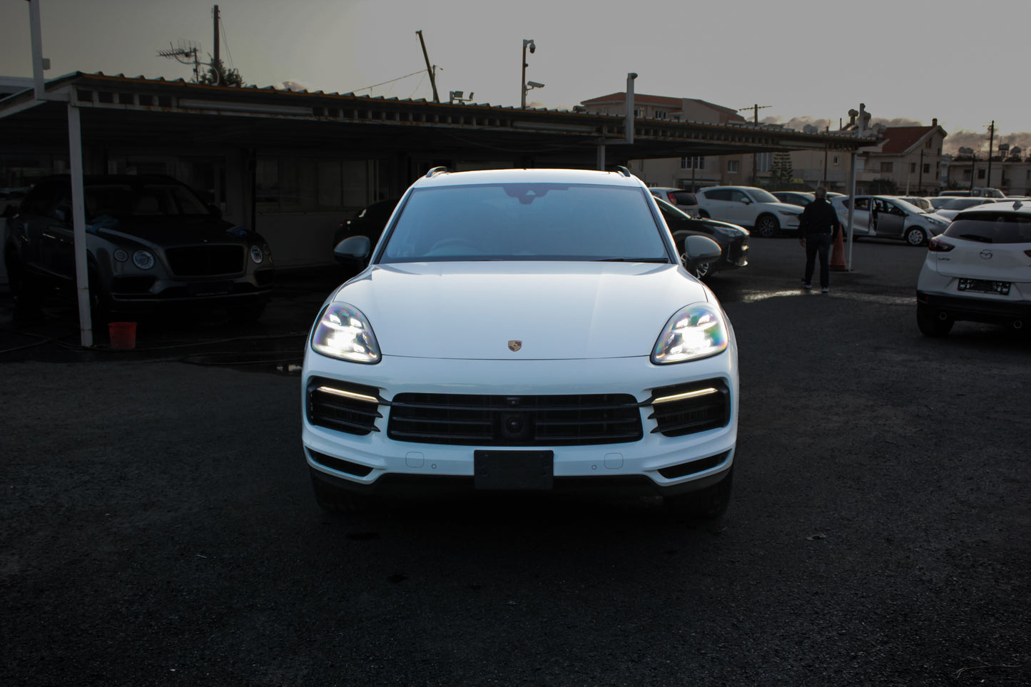 Cayenne (PANORAMIC ROOF) 3.0L