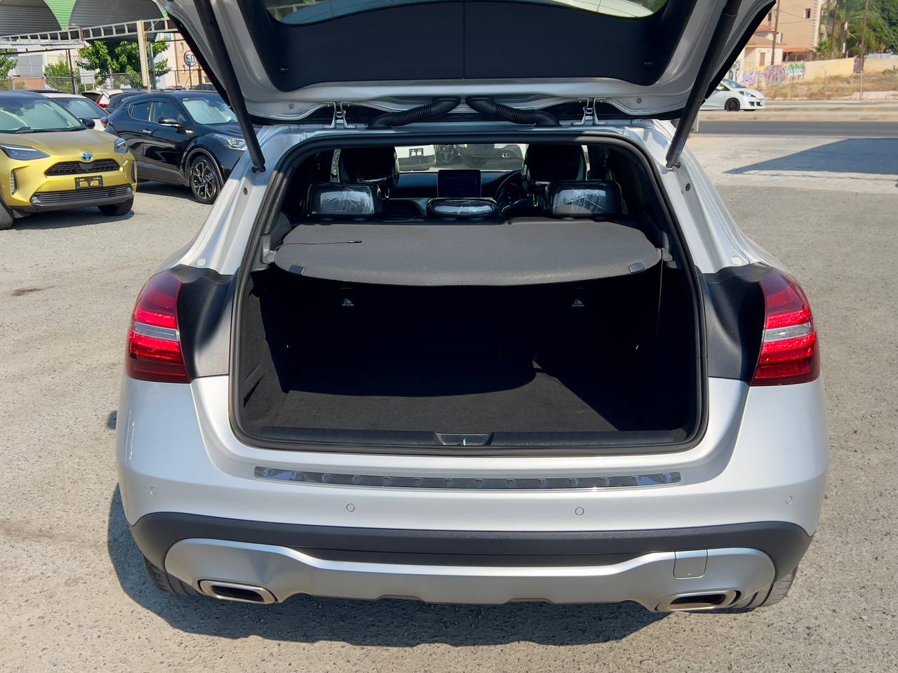 Mercedes Benz GLA AMG 4matic  2.0L