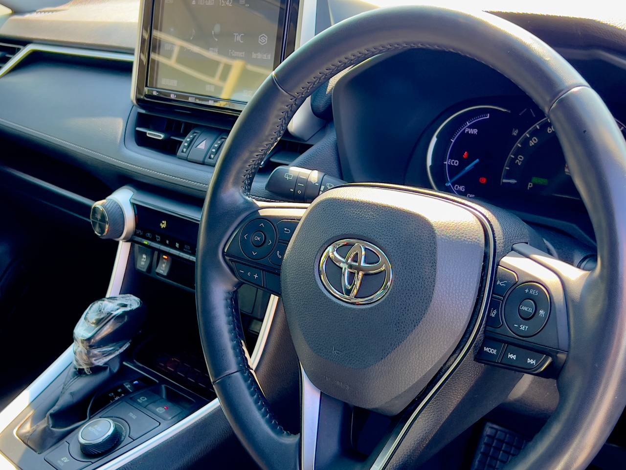 Toyota Rav 4 HYBRID 2,5L